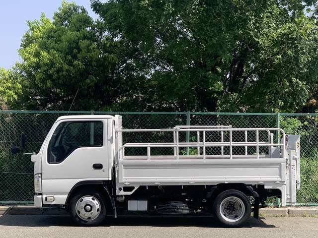 いすゞエルフ平ボディ小型（2t・3t）[写真03]