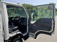 いすゞエルフ平ボディ小型（2t・3t）[写真34]