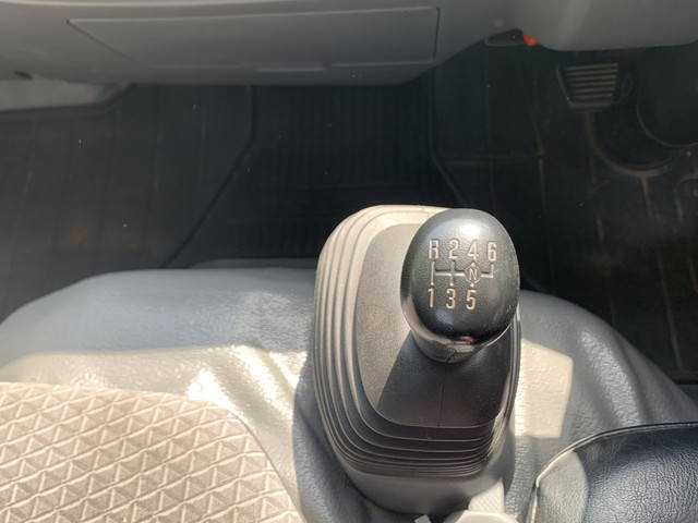 いすゞエルフ平ボディ小型（2t・3t）[写真38]