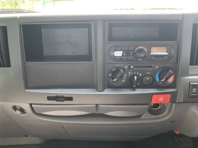 いすゞエルフ平ボディ小型（2t・3t）[写真39]