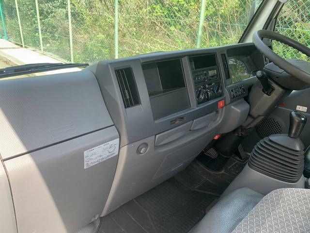 いすゞエルフ平ボディ小型（2t・3t）[写真07]