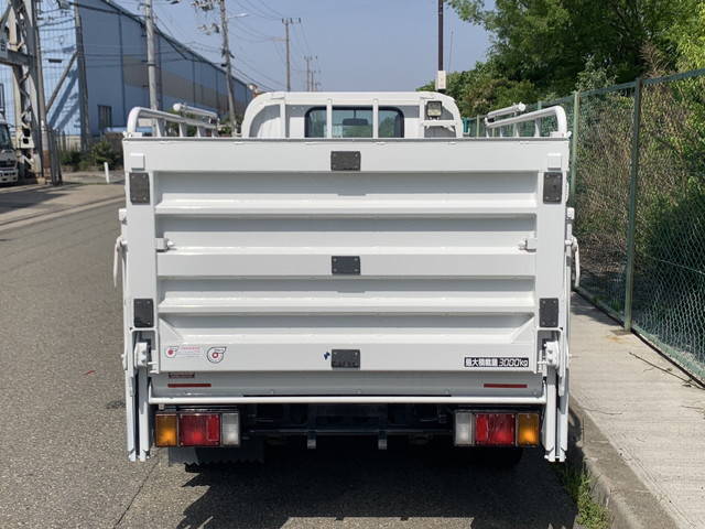 いすゞエルフ平ボディ小型（2t・3t）[写真09]