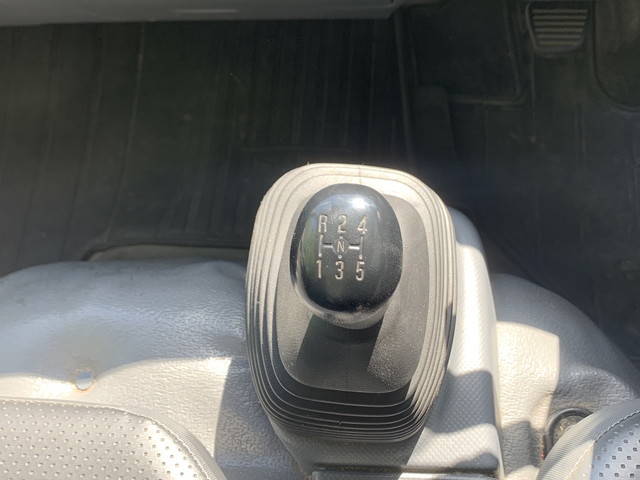 いすゞエルフアルミバン小型（2t・3t）[写真14]