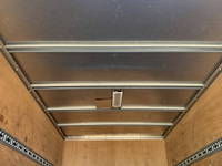 いすゞエルフアルミバン小型（2t・3t）[写真17]