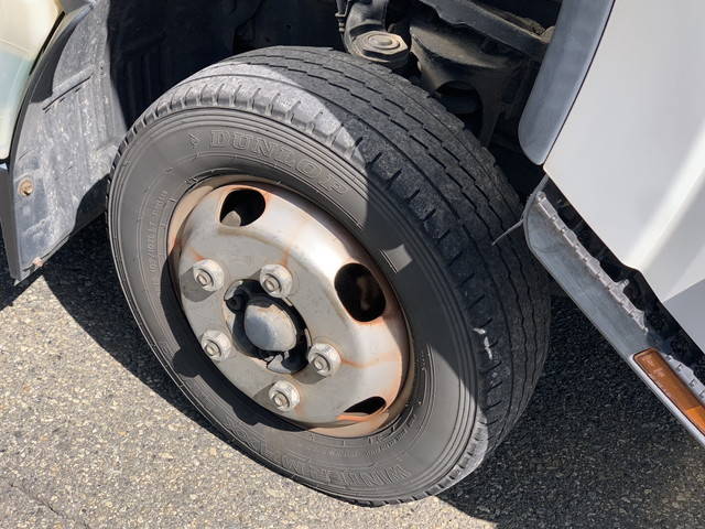 いすゞエルフアルミバン小型（2t・3t）[写真25]