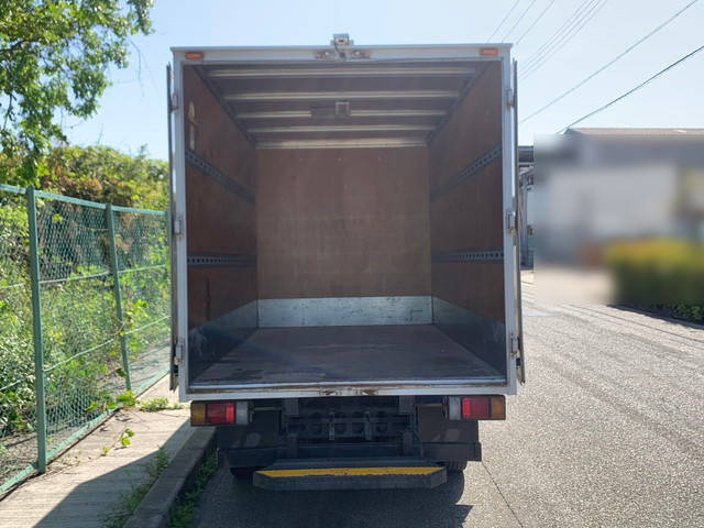 いすゞエルフアルミバン小型（2t・3t）[写真03]