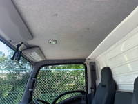 いすゞエルフアルミバン小型（2t・3t）[写真34]