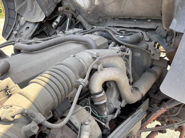 日野プロフィアコンテナ専用車大型（10t）[写真28]