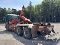 日野プロフィアコンテナ専用車大型（10t）[写真02]