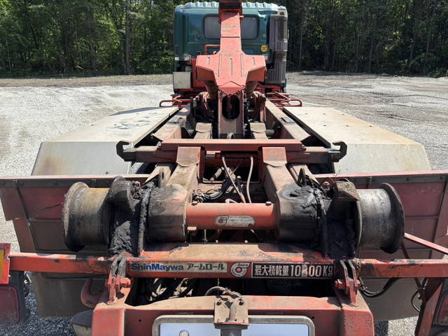 日野プロフィアコンテナ専用車大型（10t）[写真06]