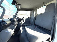 トヨタダイナ平ボディ小型（2t・3t）[写真24]