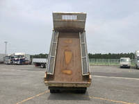 いすゞエルフダンプ小型（2t・3t）[写真11]