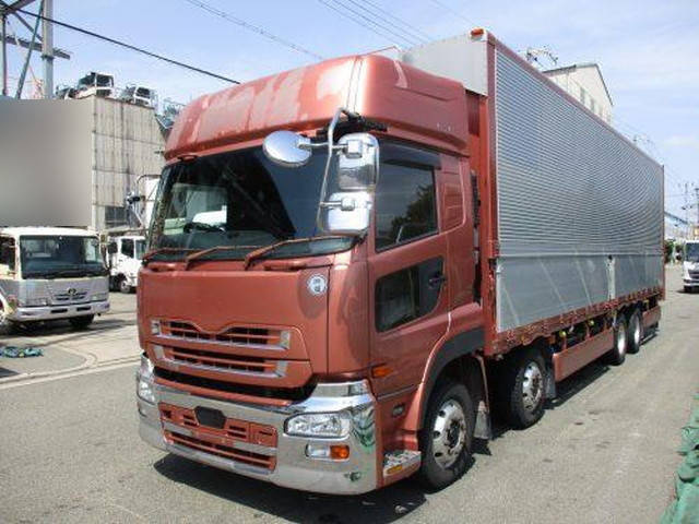 UDトラックスクオンアルミウイング大型（10t）[写真01]