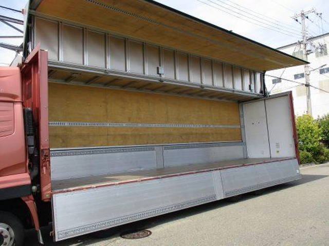 UDトラックスクオンアルミウイング大型（10t）[写真08]