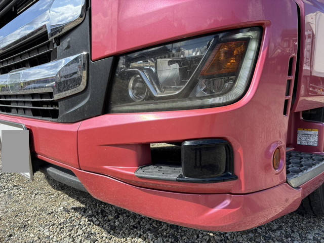 日野プロフィアトレーラーヘッド（トラクターヘッド）大型（10t）[写真16]