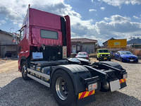 日野プロフィアトレーラーヘッド（トラクターヘッド）大型（10t）[写真02]