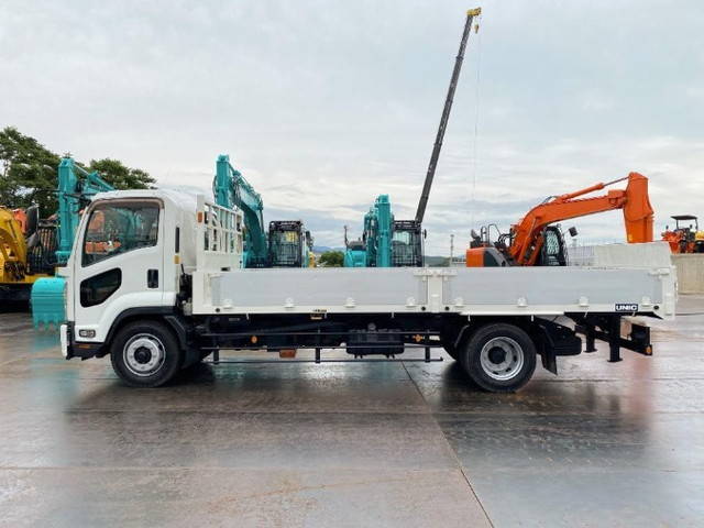 いすゞフォワードセーフティローダー増トン（6t・8t）[写真05]