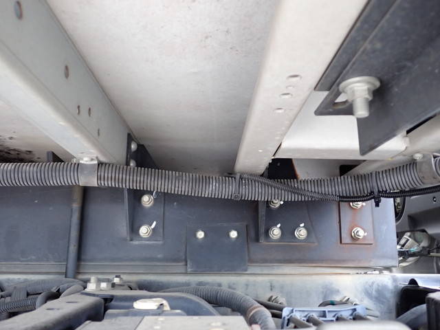 日野レンジャーアルミウイング中型（4t）[写真19]