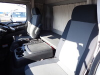 日野レンジャーアルミウイング中型（4t）[写真33]