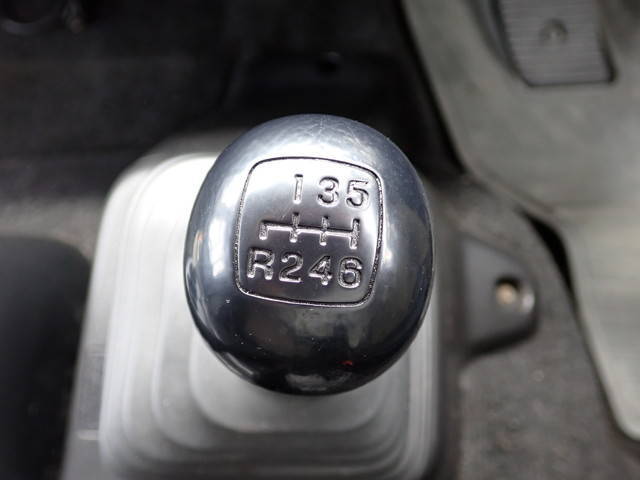 日野レンジャーアルミウイング中型（4t）[写真37]