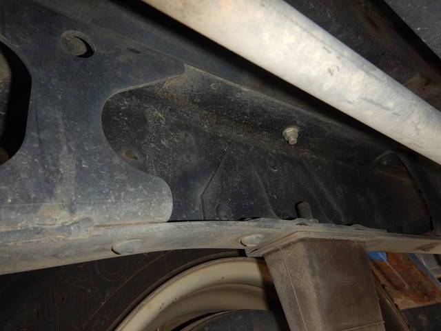 いすゞエルフダンプ小型（2t・3t）[写真10]