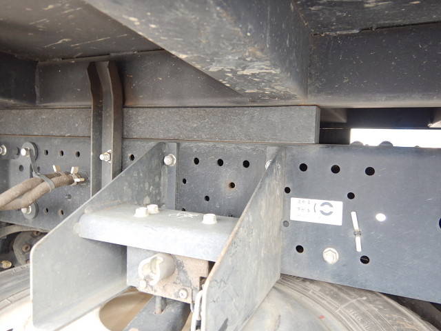 いすゞエルフダンプ小型（2t・3t）[写真11]