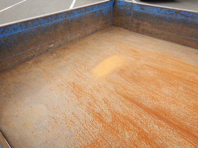 いすゞエルフダンプ小型（2t・3t）[写真33]