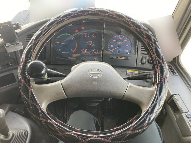 日野プロフィアクレーン3段大型（10t）[写真29]