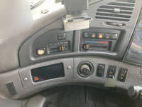 日野プロフィアクレーン3段大型（10t）[写真32]