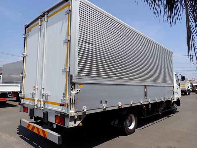 三菱ふそうファイターアルミウイング中型（4t）[写真03]