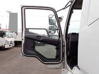 三菱ふそうファイターアルミウイング中型（4t）[写真35]