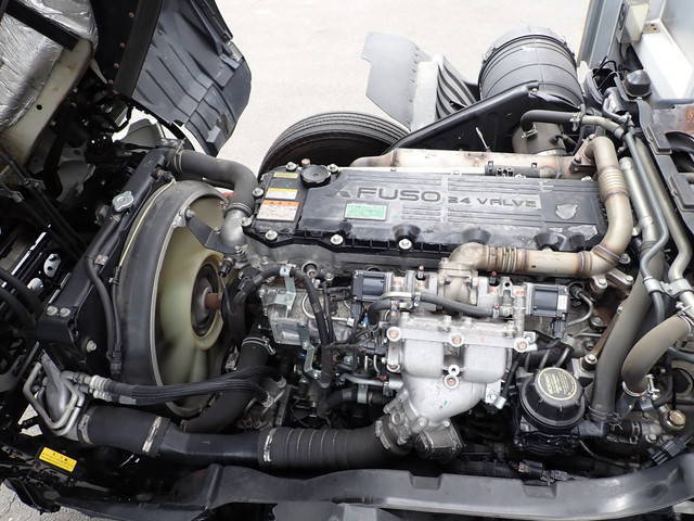 三菱ふそうファイターアルミウイング中型（4t）[写真39]