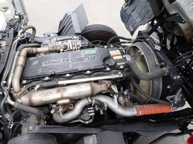 三菱ふそうファイターアルミウイング中型（4t）[写真40]