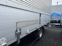 三菱ふそうファイターアルミウイング中型（4t）[写真10]