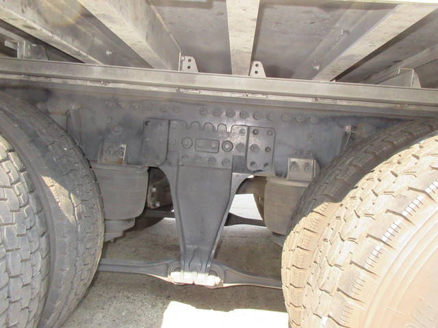 日産クオンアルミウイング大型（10t）[写真18]