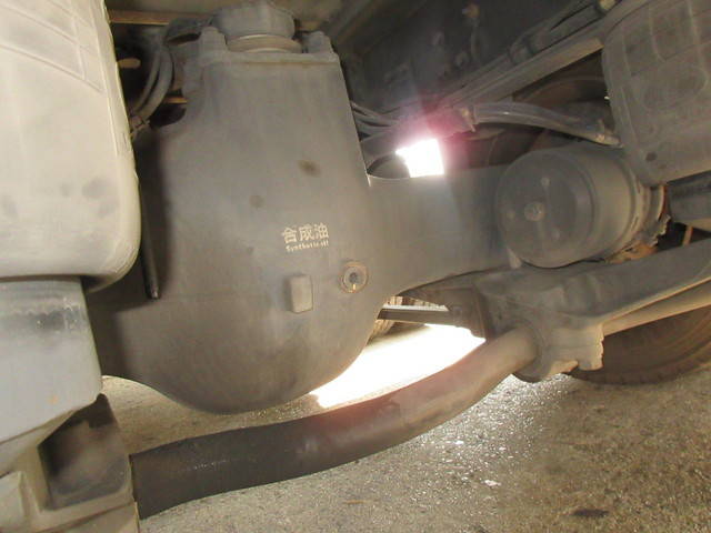 日産クオンアルミウイング大型（10t）[写真20]