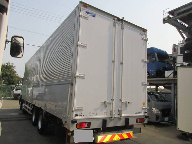 日産クオンアルミウイング大型（10t）[写真04]