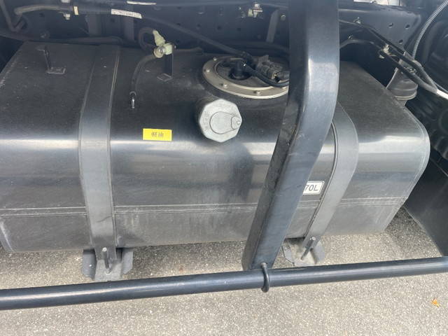 三菱ふそうキャンターアルミバン小型（2t・3t）[写真13]