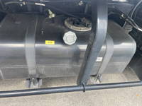 三菱ふそうキャンターアルミバン小型（2t・3t）[写真13]