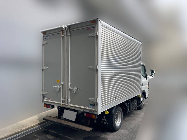 三菱ふそうキャンターアルミバン小型（2t・3t）[写真02]