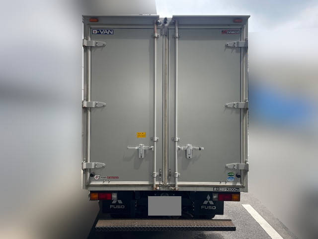 三菱ふそうキャンターアルミバン小型（2t・3t）[写真07]