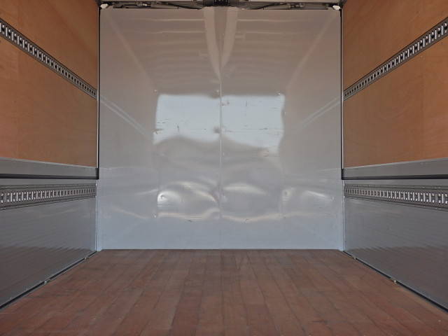 日野レンジャーアルミウイング中型（4t）[写真32]