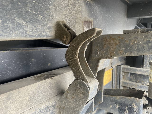 日野プロフィアダンプ大型（10t）[写真19]