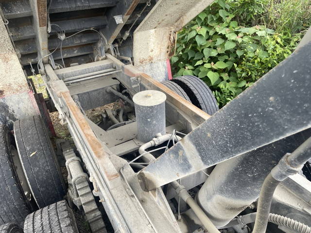 日野プロフィアダンプ大型（10t）[写真20]