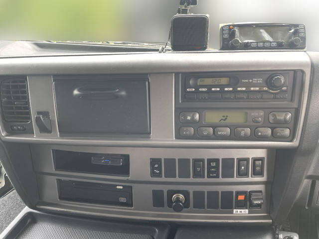 日野プロフィアダンプ大型（10t）[写真34]