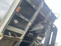 日野プロフィアダンプ大型（10t）[写真10]