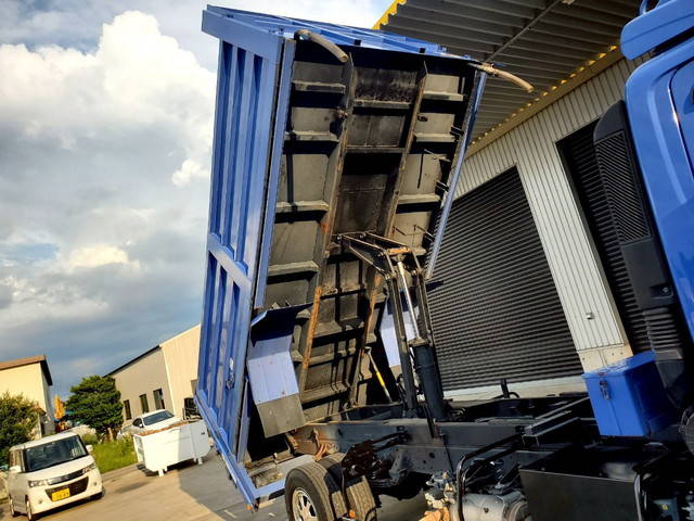 日野レンジャー深ダンプ（土砂禁ダンプ）中型（4t）[写真10]