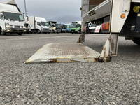 トヨタトヨエースアルミバン小型（2t・3t）[写真17]