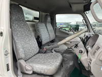 トヨタトヨエースアルミバン小型（2t・3t）[写真35]