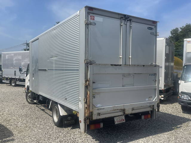 トヨタトヨエースアルミバン小型（2t・3t）[写真04]